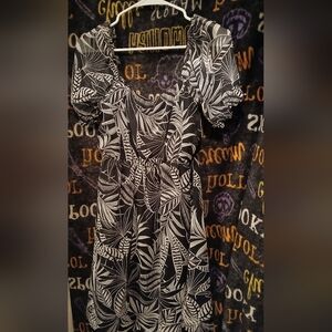 🤠Banana Republic Summer Dress Size Medium Like New